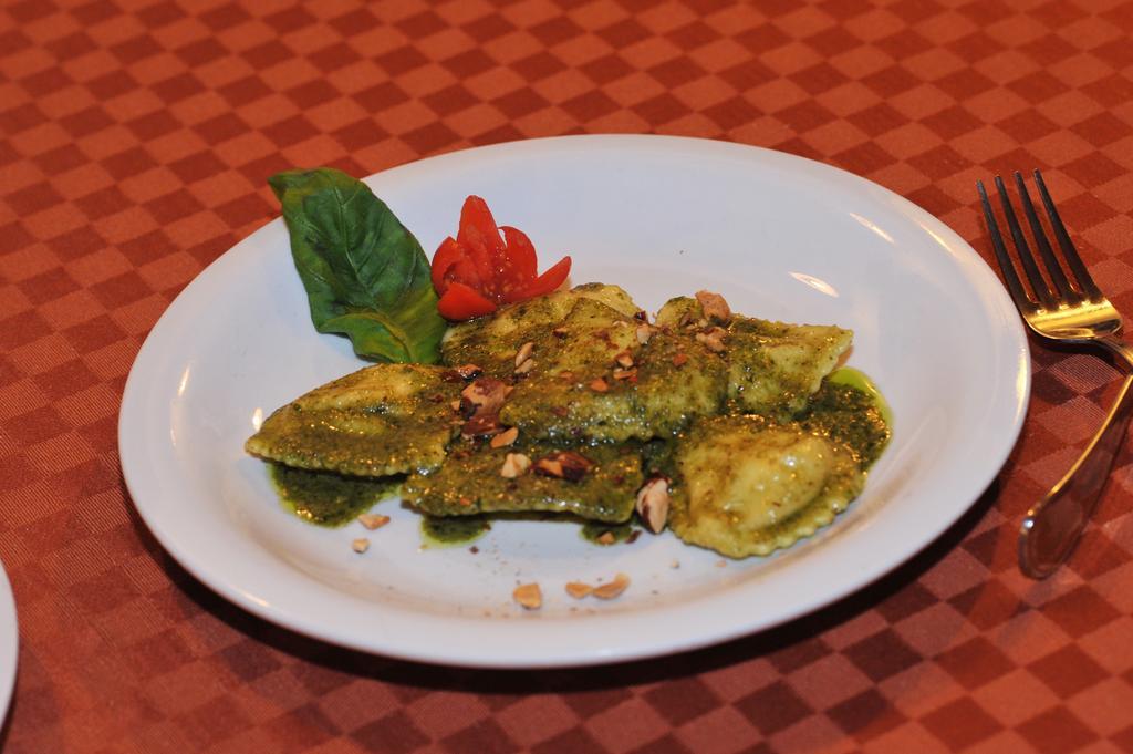 Locanda Rurale Santa Marta 아볼라 외부 사진